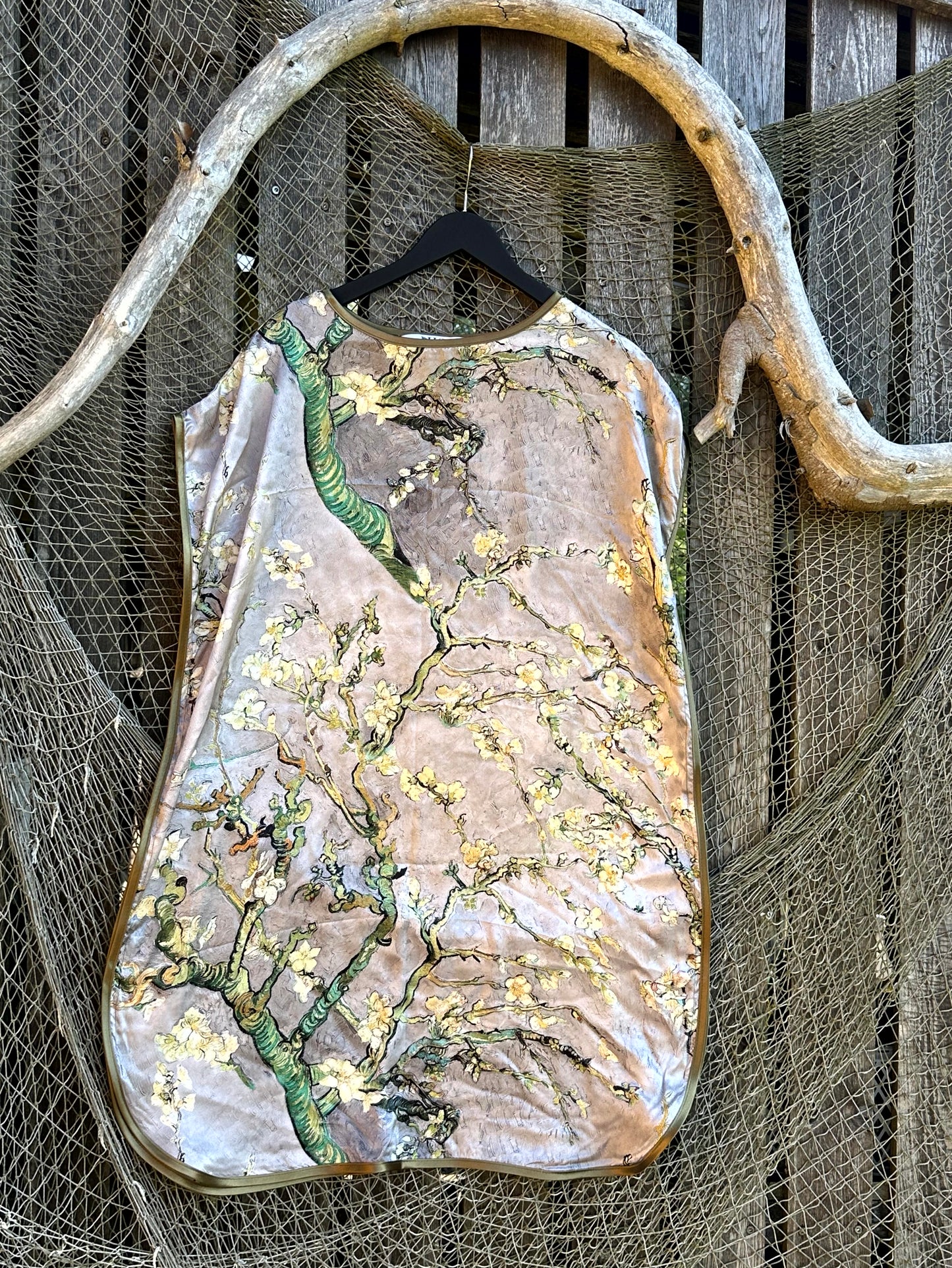 Lühike avar siidkleit "Jaapani talv"