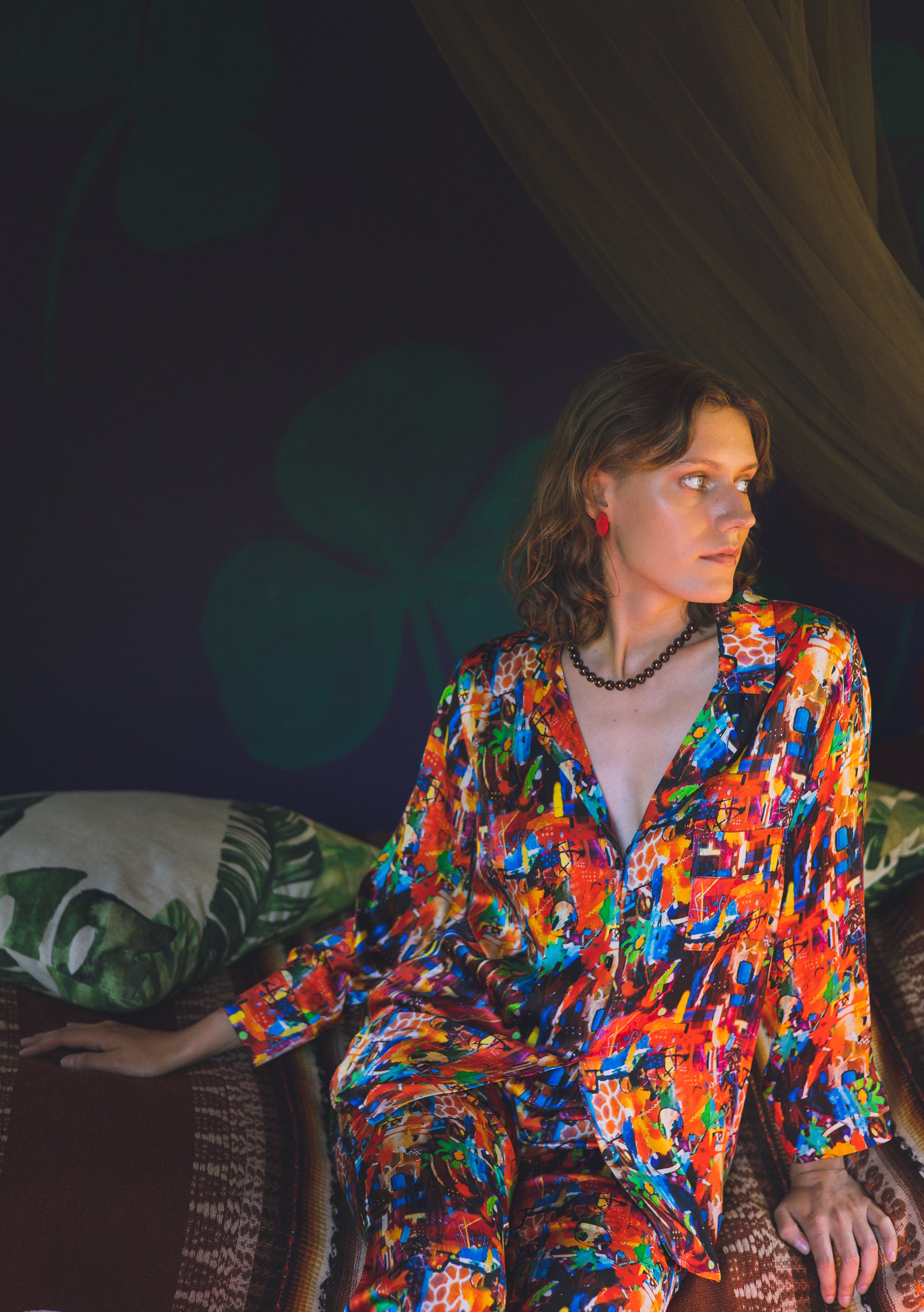 Two-piece long silk leisure set "Dreaming in Metropolis"