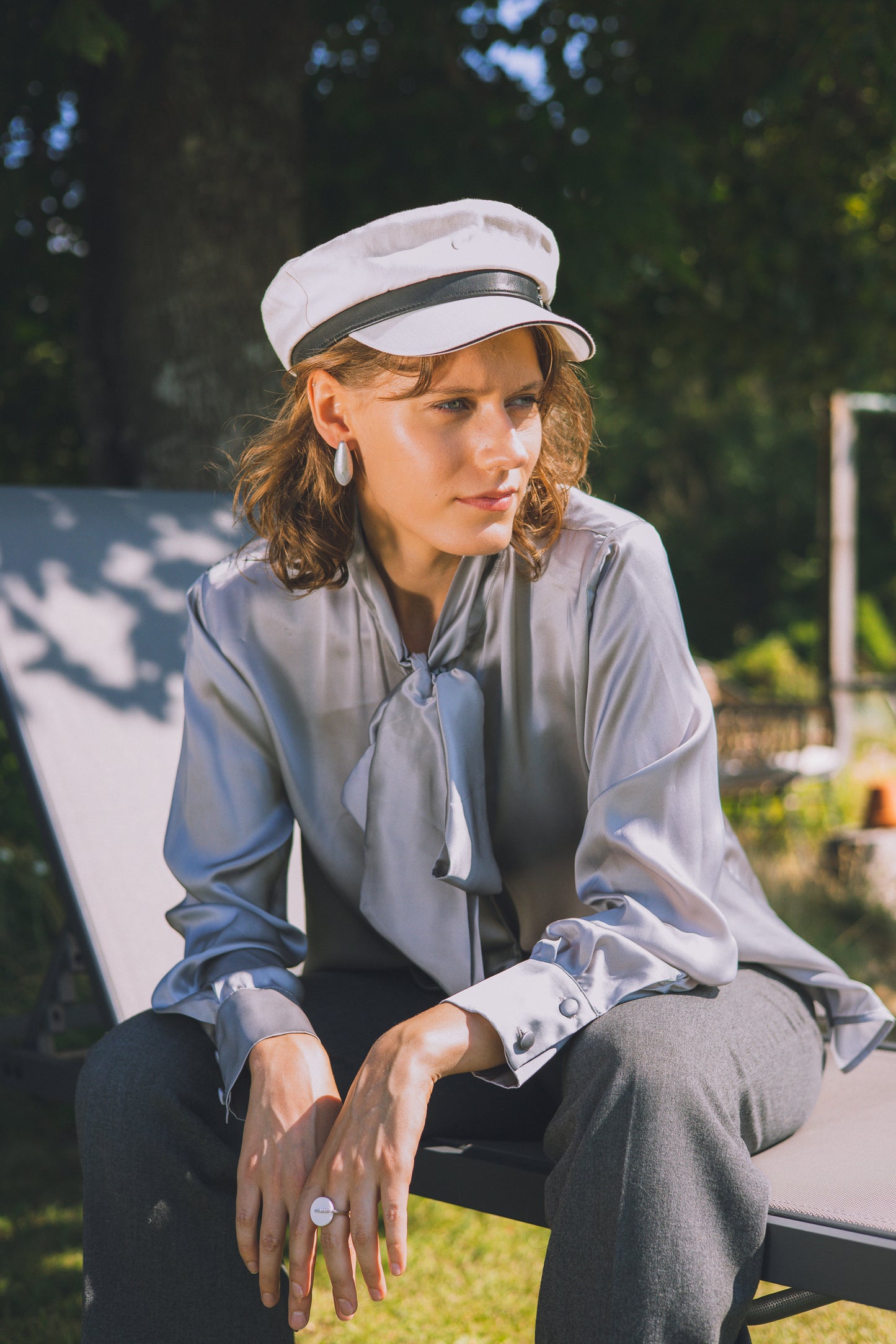 Silk blouse with bow collar "Looking Glass"