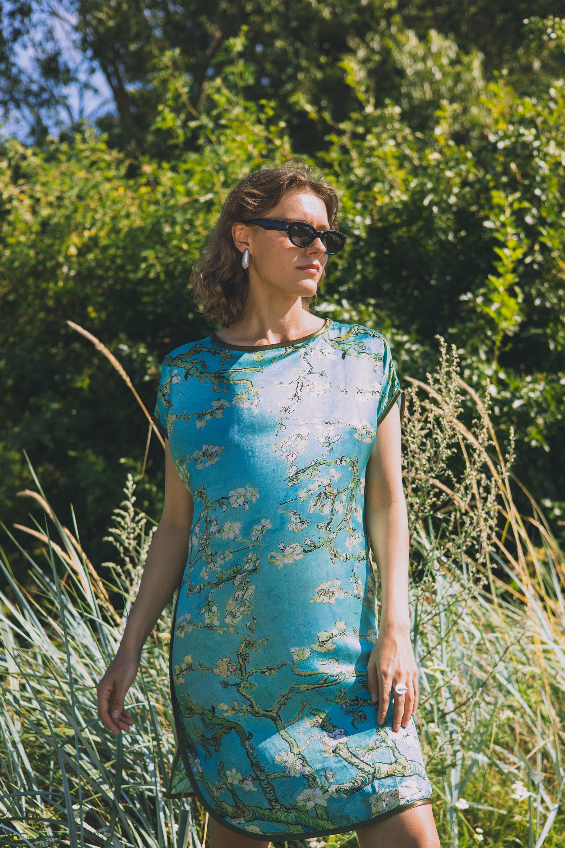 Short loose silk dress "Japanese Lake"