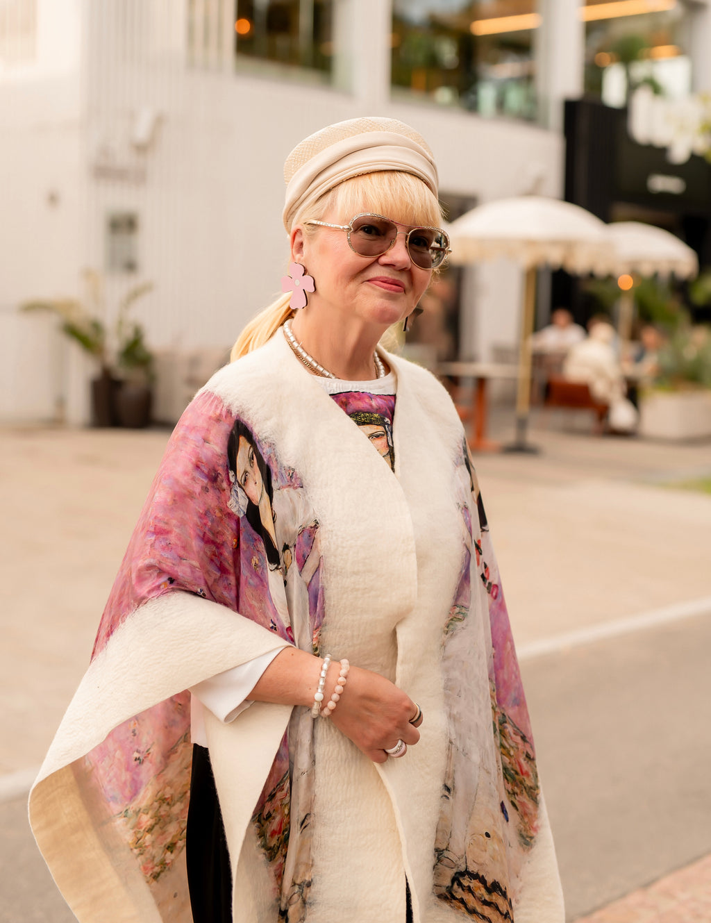 Felted silk poncho "Mada Primavesi"