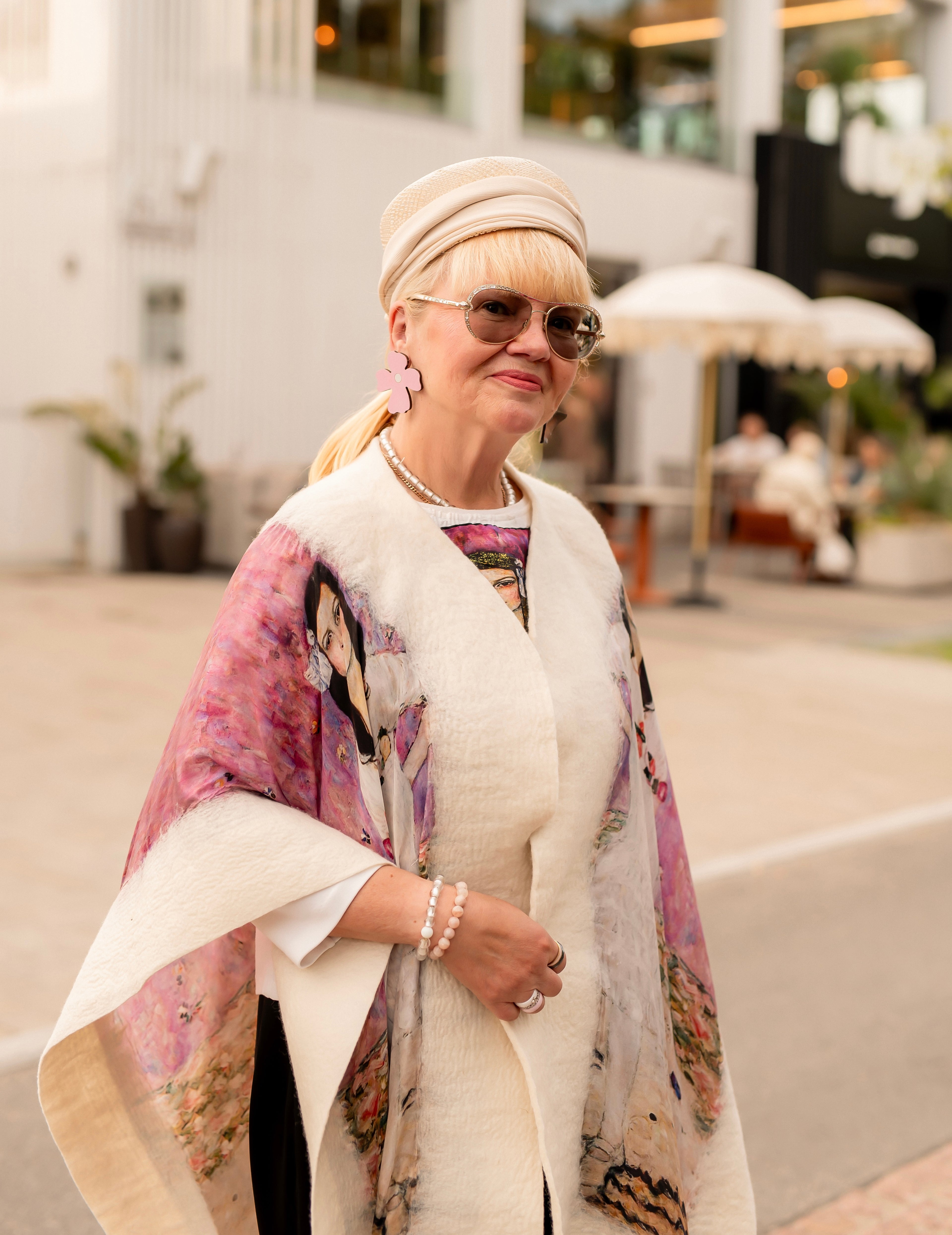 Felted silk poncho "Mada Primavesi"