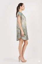 Short loose silk dress "Japanese Winter"