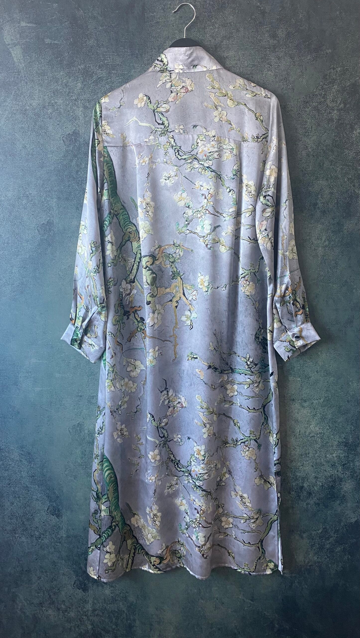Long button-up silk dress "Japanese Winter"